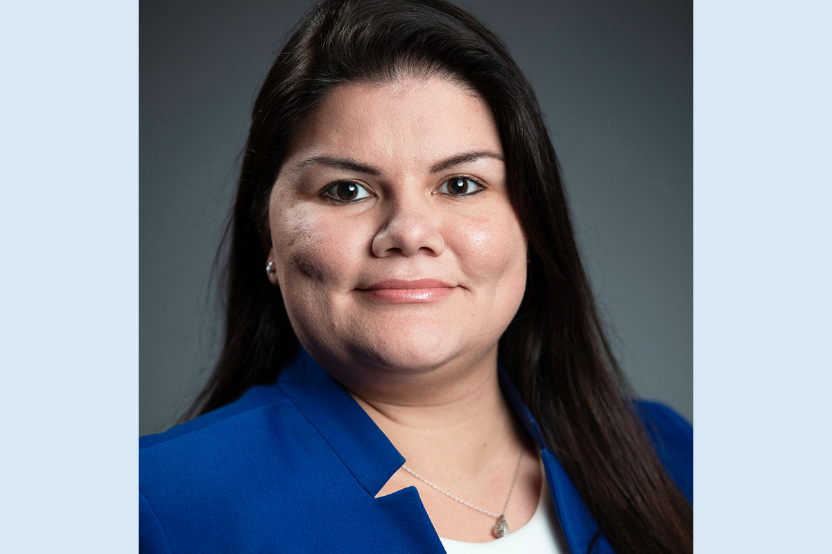 AB1104 Edu Gloria Arcia