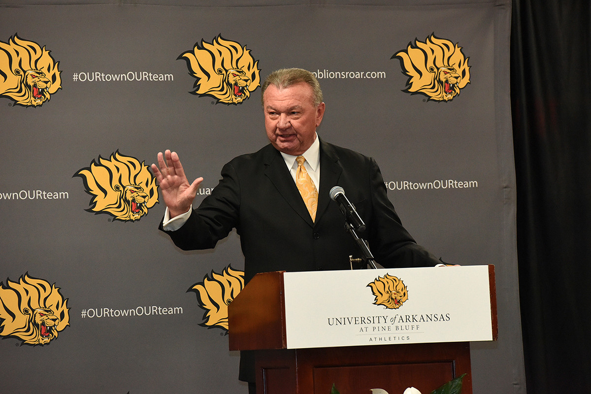 AB Education Movers 129995 Chris Peterson