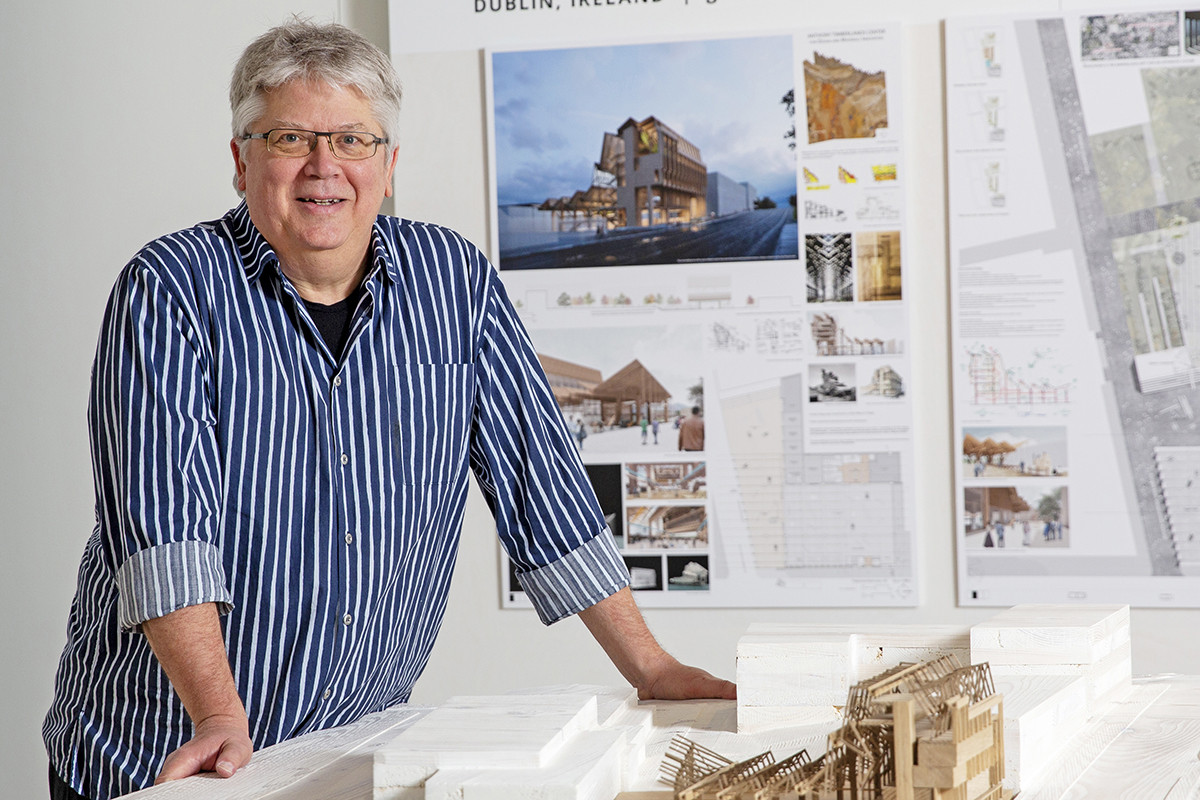 Peter MacKeith Builds Momentum 130802