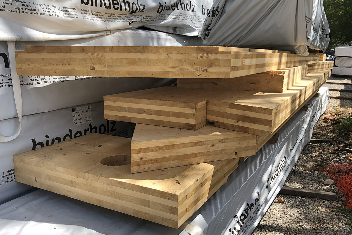 Peter MacKeith Builds Momentum 130802