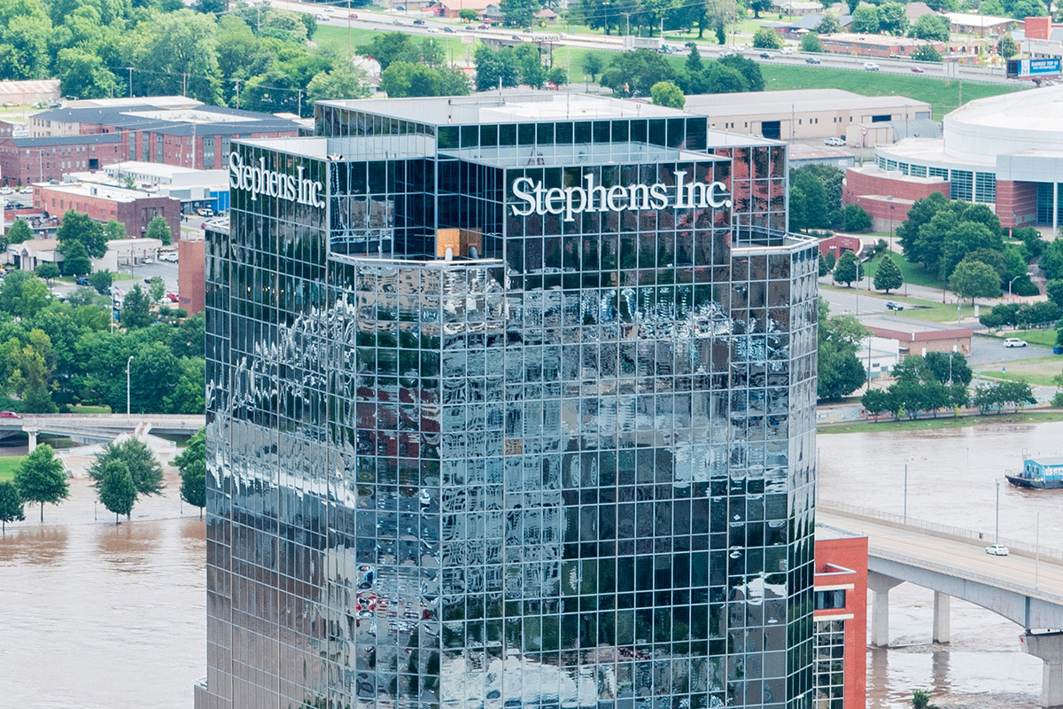 Stephens Building flood 132125