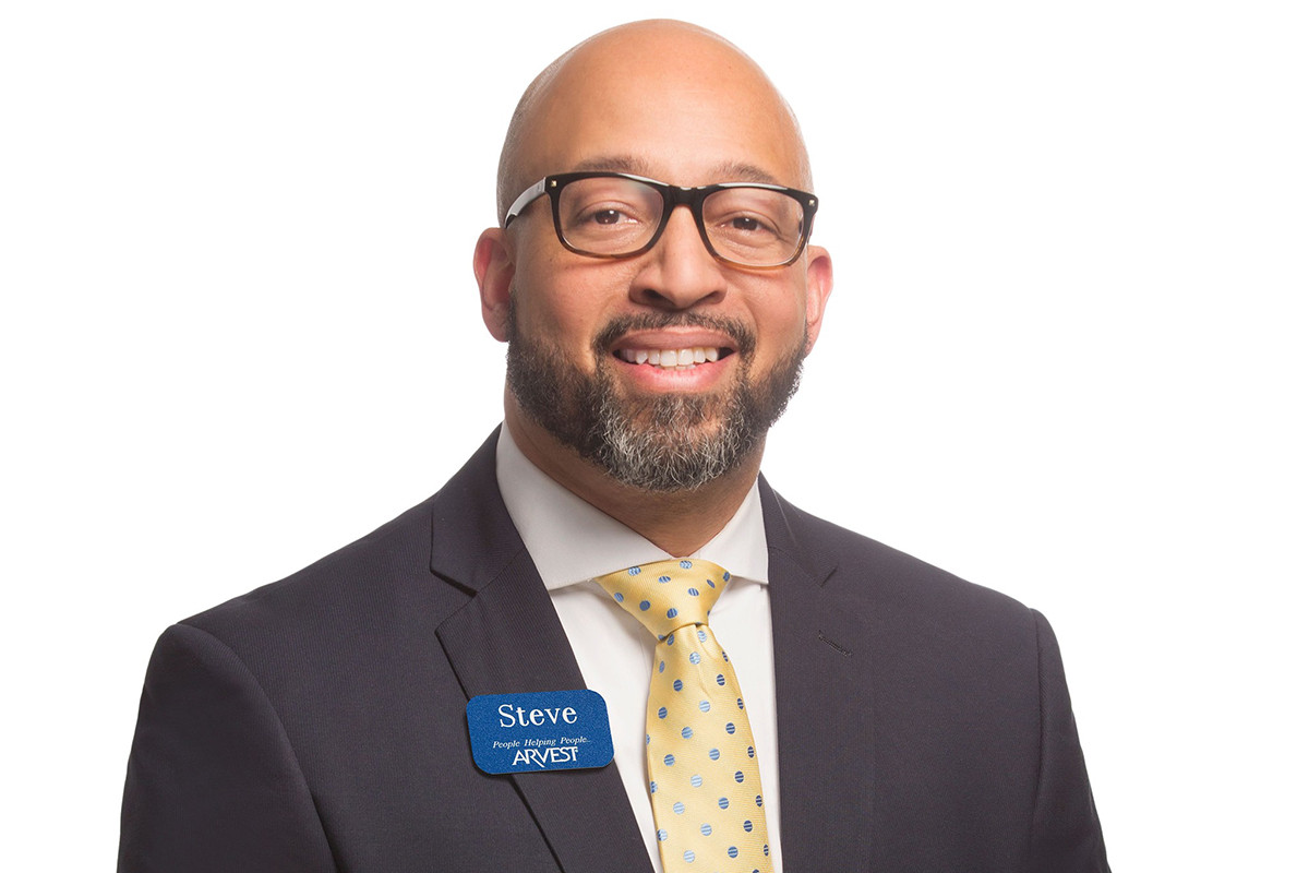 Anderson, Irby Join Farmers Bank (Movers & Shakers)