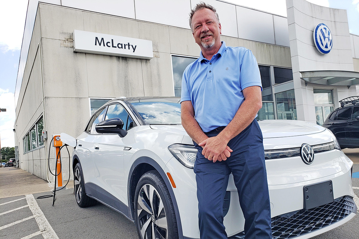 EV Car Dealers 136021 Wes Thomas