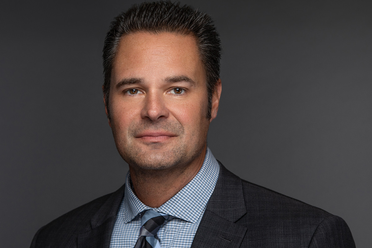 Manufacturing Movers 139030 Daniel Brown