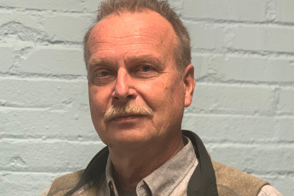 Manufacturing Movers 139030 Adam Leicht 