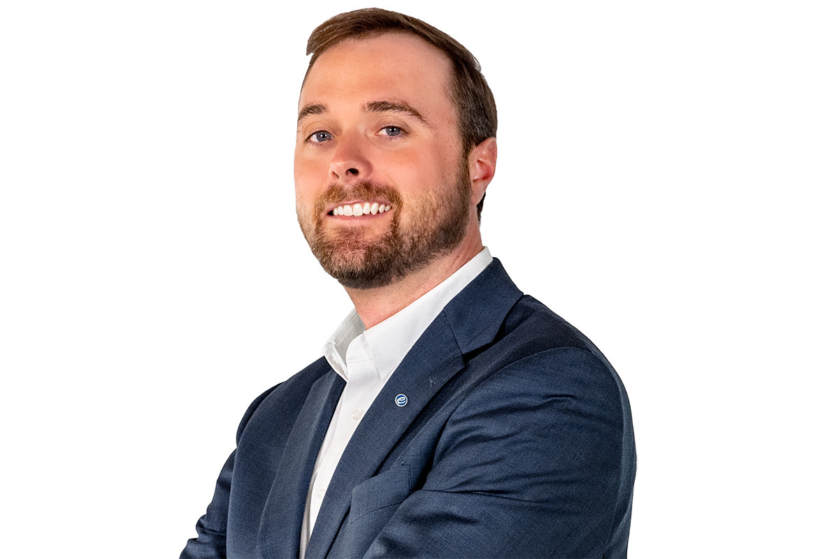 Banking Movers 139685 Hunter Norton Encore