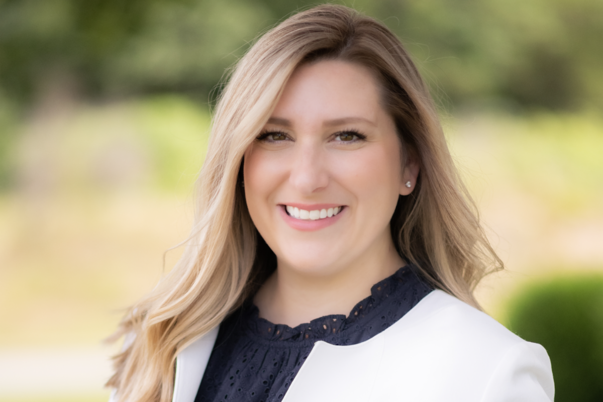 Communications mover 134528