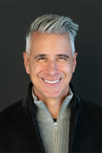 Movers 12/12 - Architecture & Engineering/Construction/Technology/Tourism